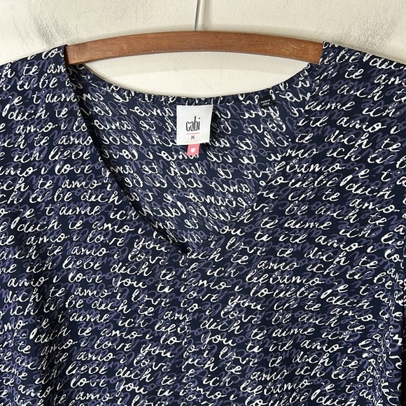 CAbi 5336 Te Amo Blouse Blue White Size Medium - Picture 10 of 16